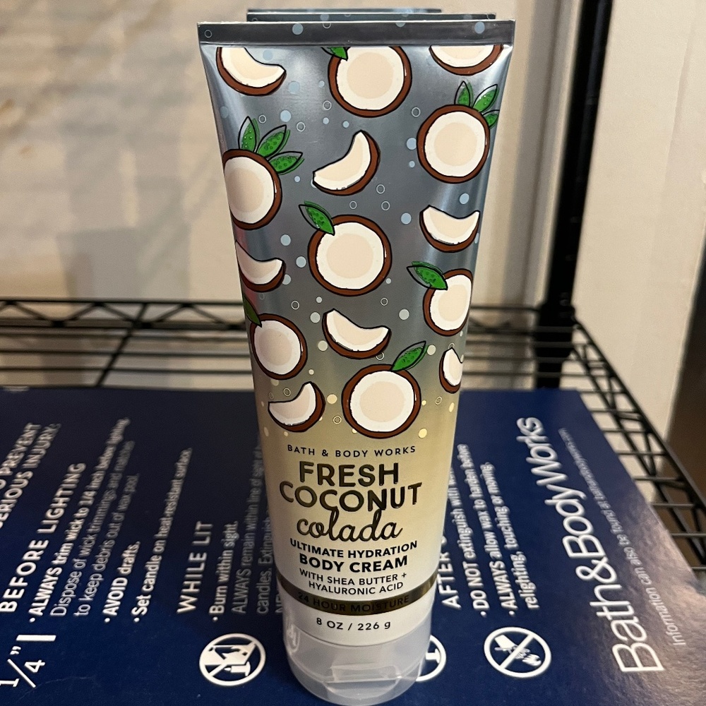 Bath & Body Fresh Coconut colada lotion